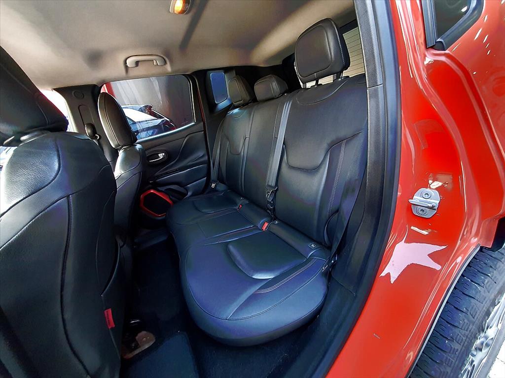 Jeep Renegade - 2.0 16V TURBO DIESEL TRAILHAWK 4P 4X4 AUTOMÁTICO