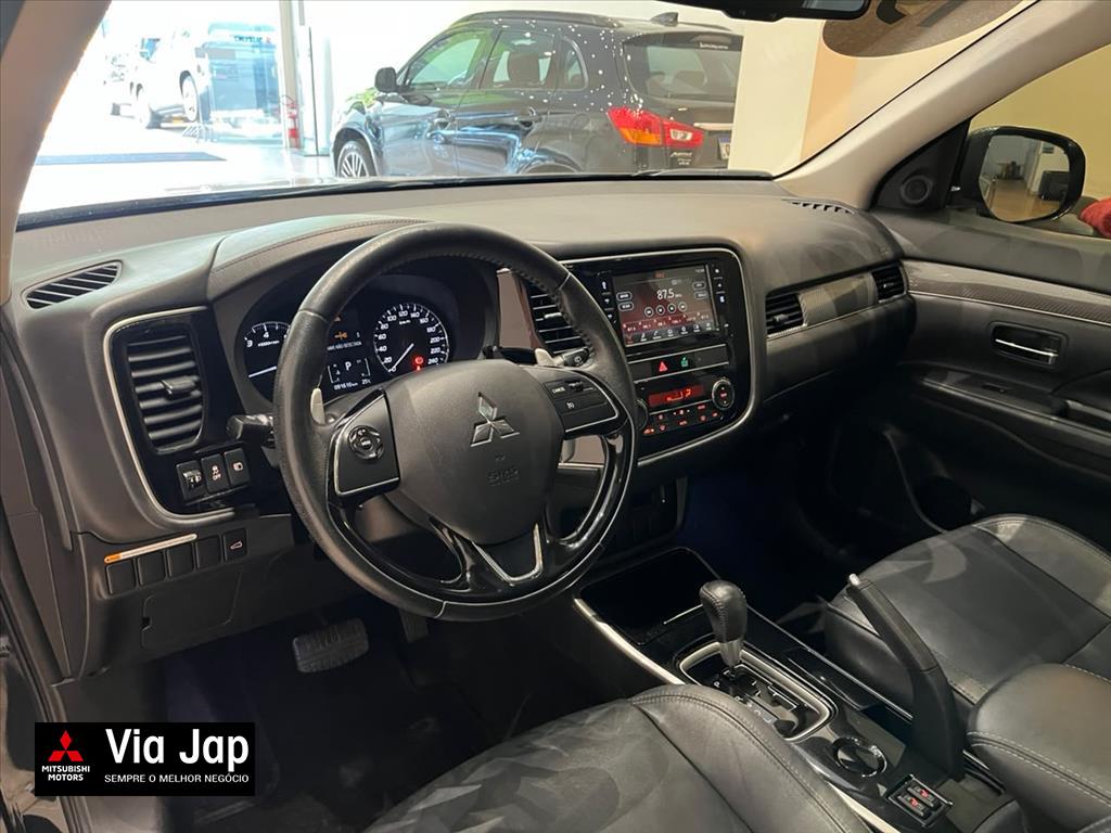 Mitsubishi-OUTLANDER-2.0 MIVEC GASOLINA HPE AUTOMÁTICO