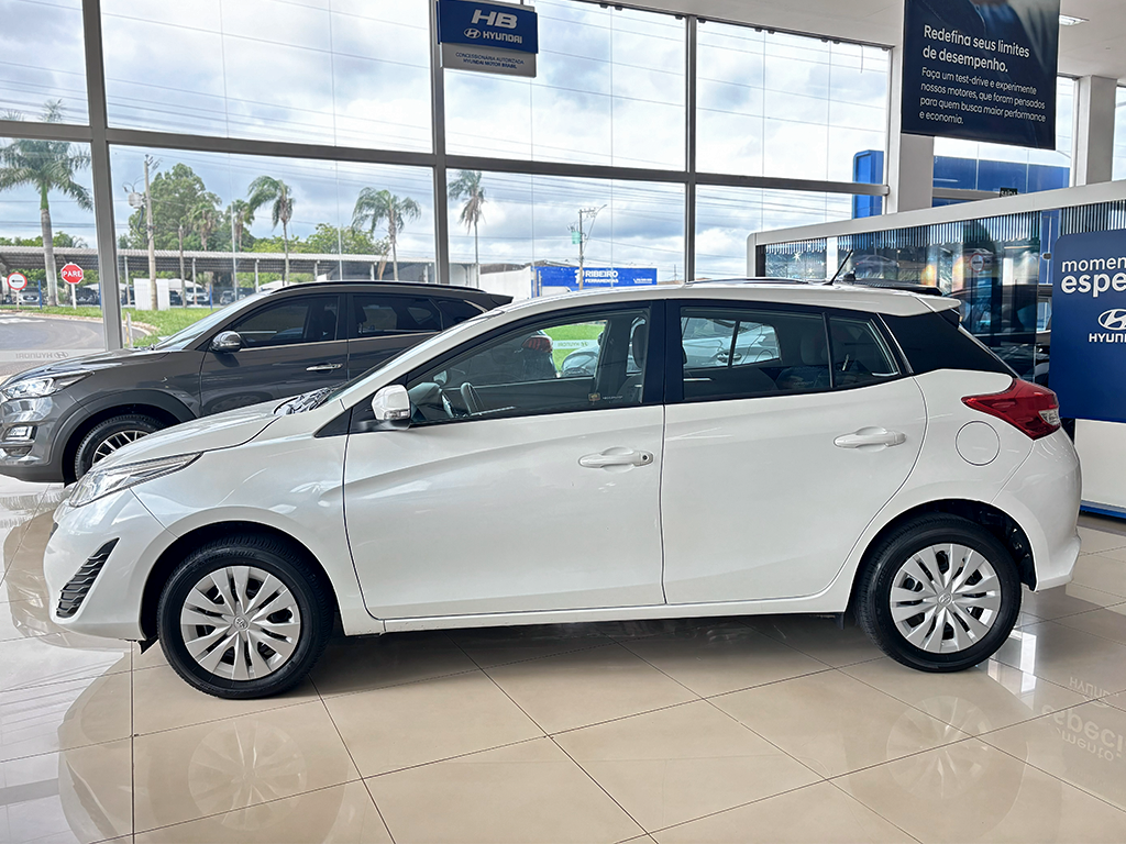 YARIS 1.3 16V FLEX XL LIVE MULTIDRIVE2