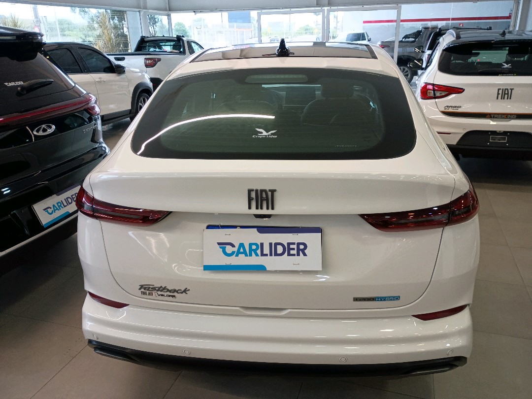 FASTBACK 1.0 TURBO 200 HYBRID IMPETUS CVT1