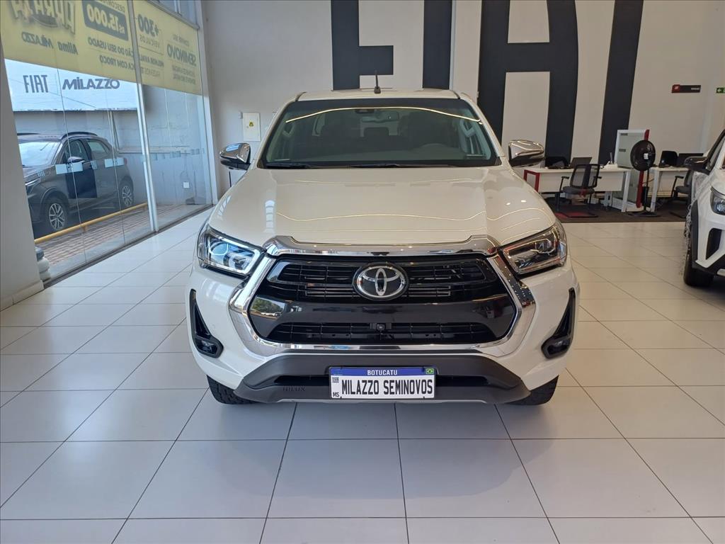 HILUX 2.8 D-4D TURBO DIESEL CD SRX 4X4 AUTOMÁTICO HILUX 2.8 D-4D TURBO DIESEL CD SRX 4X4 AUTOMÁTICO
