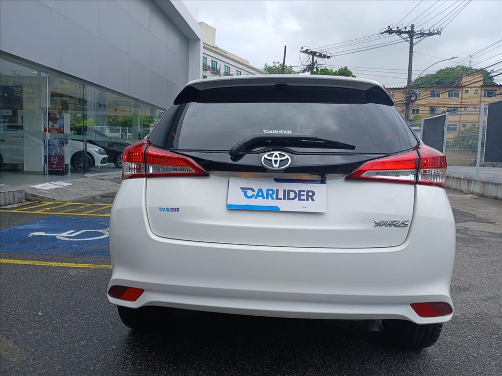 YARIS 1.3 16V FLEX XL LIVE MULTIDRIVE3