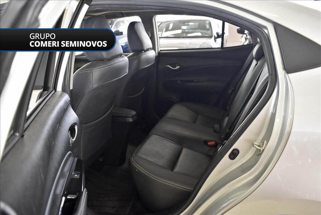 YARIS 1.5 16V FLEX SEDAN XLS CONNECT MULTIDRIVE18