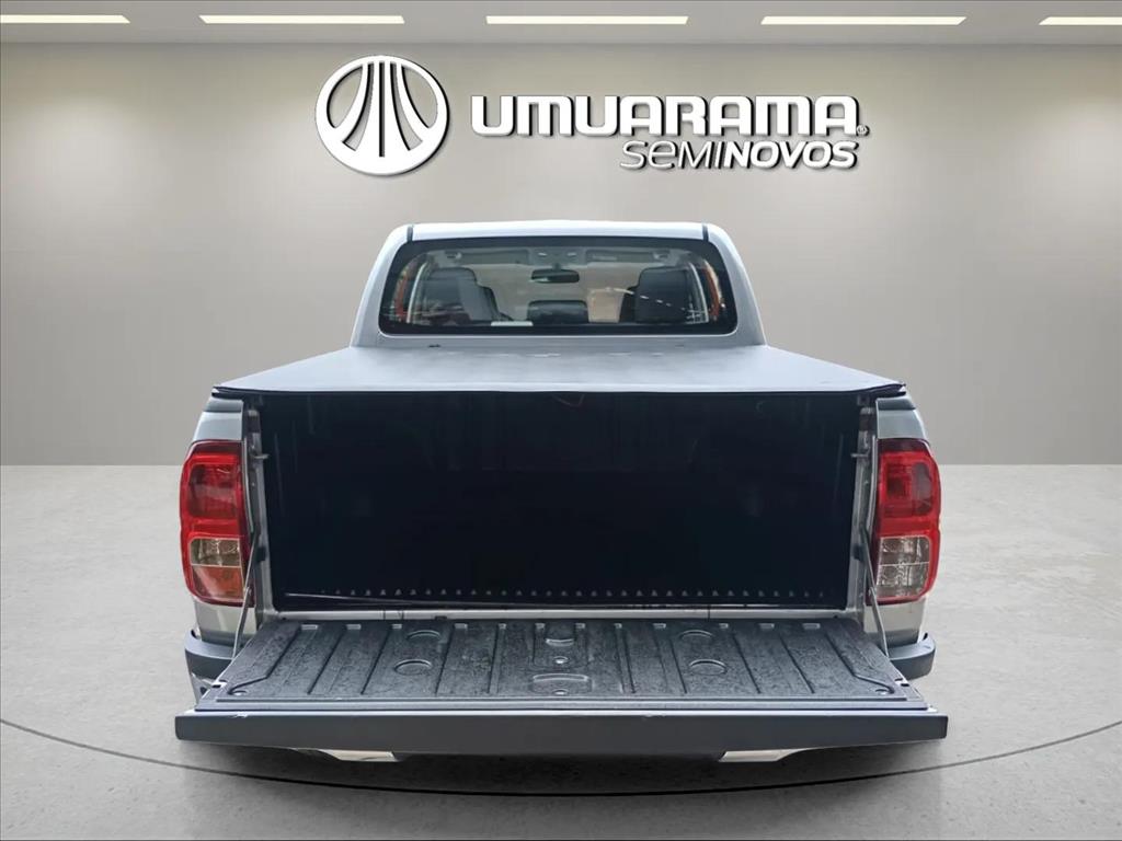 HILUX 2.8 D-4D TURBO DIESEL CD GR-S 4X4 AUTOMÁTICO6
