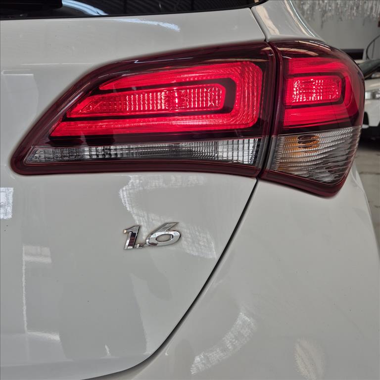 HB20 1.6 COMFORT PLUS 16V FLEX 4P MANUAL
