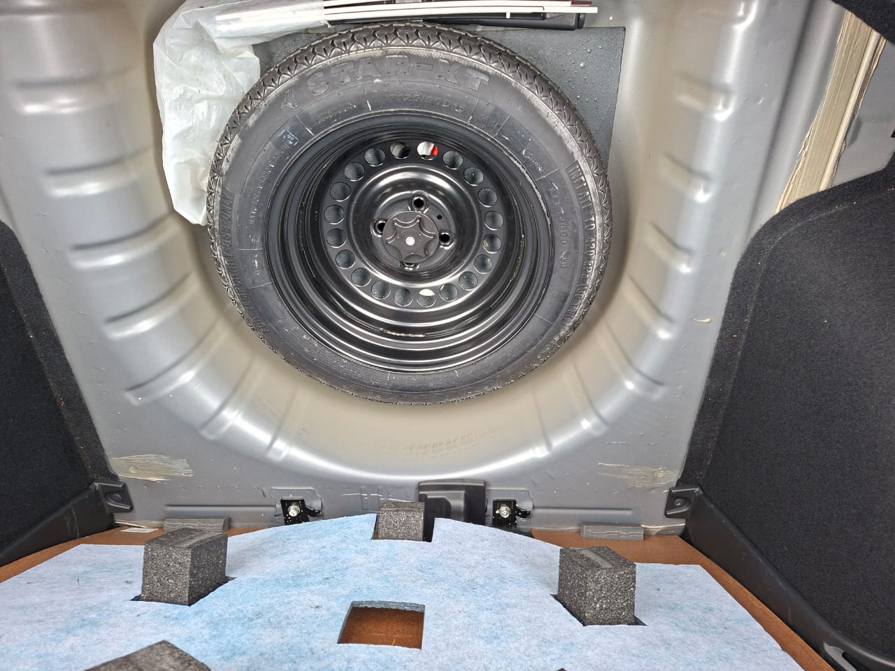 KICKS PLAY 1.6 16V FLEXSTART ADVANCE PLUS XTRONIC9