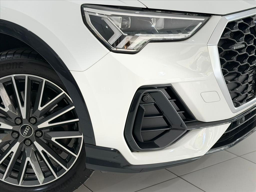 Q3 2.0 40 TFSI GASOLINA PERFORMANCE QUATTRO TIPTRONIC1