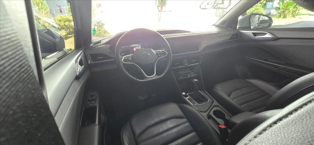 TAOS 1.4 250 TSI TOTAL FLEX HIGHLINE AUTOMÁTICO11