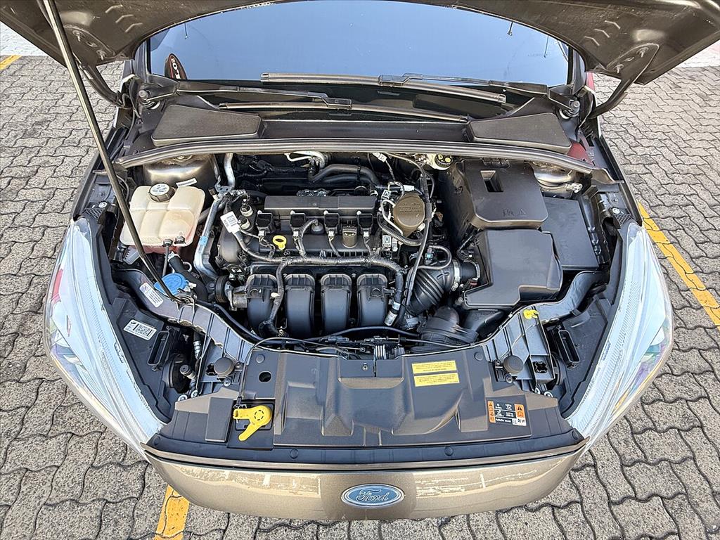 Ford Focus - 2.0 TITANIUM PLUS 16V FLEX 4P POWERSHIFT