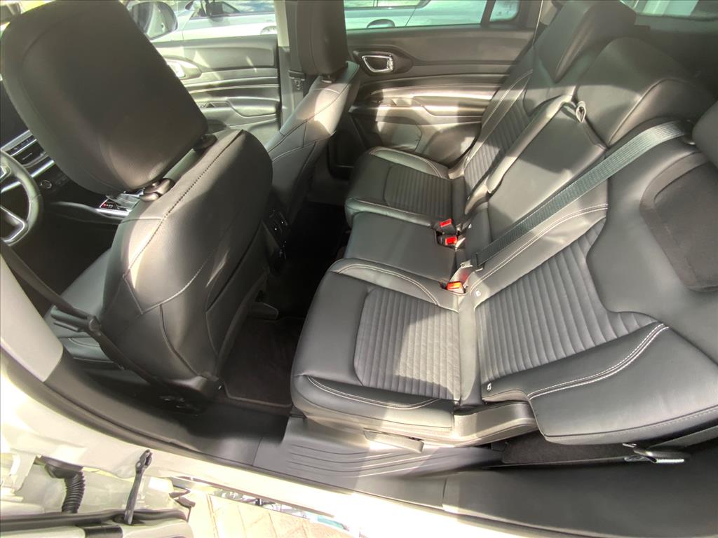 Jeep-COMMANDER-1.3 T270 TURBO FLEX LONGITUDE AT6