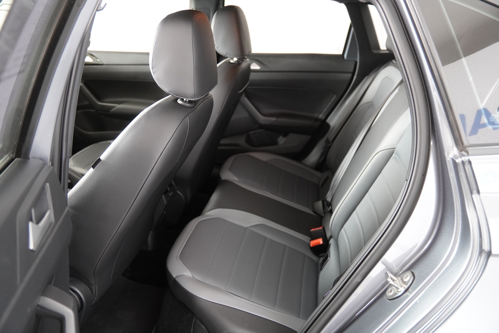 NIVUS 1.0 200 TSI TOTAL FLEX HIGHLINE AUTOMÁTICO10