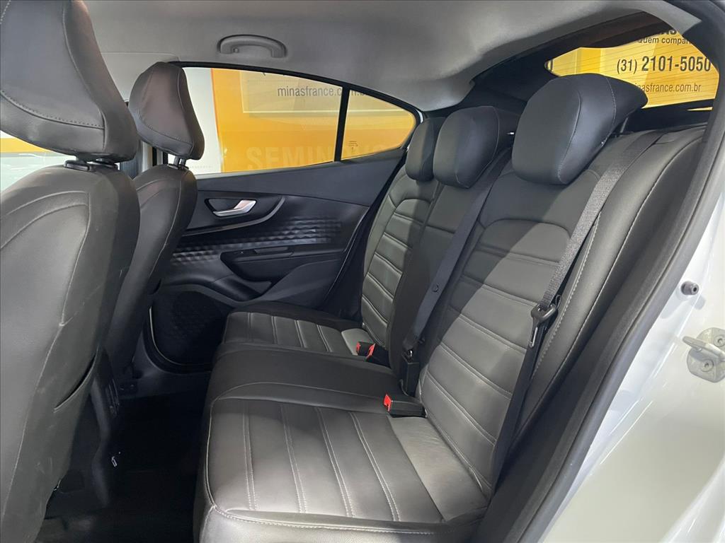 FASTBACK 1.0 TURBO 200 HYBRID AUDACE CVT16