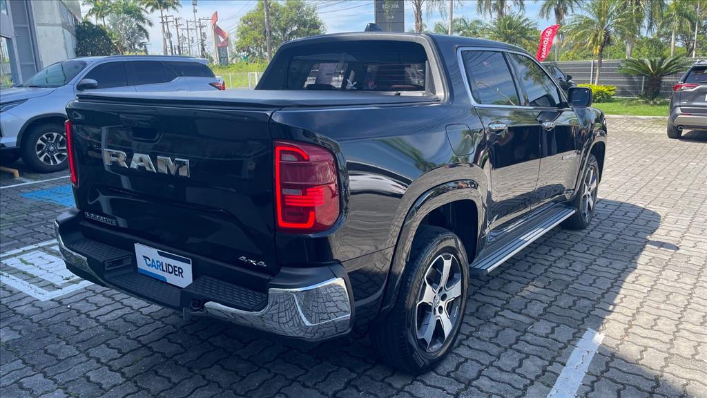 RAMPAGE 2.0 TURBO DIESEL LARAMIE 4X4 AUTOMÁTICO3