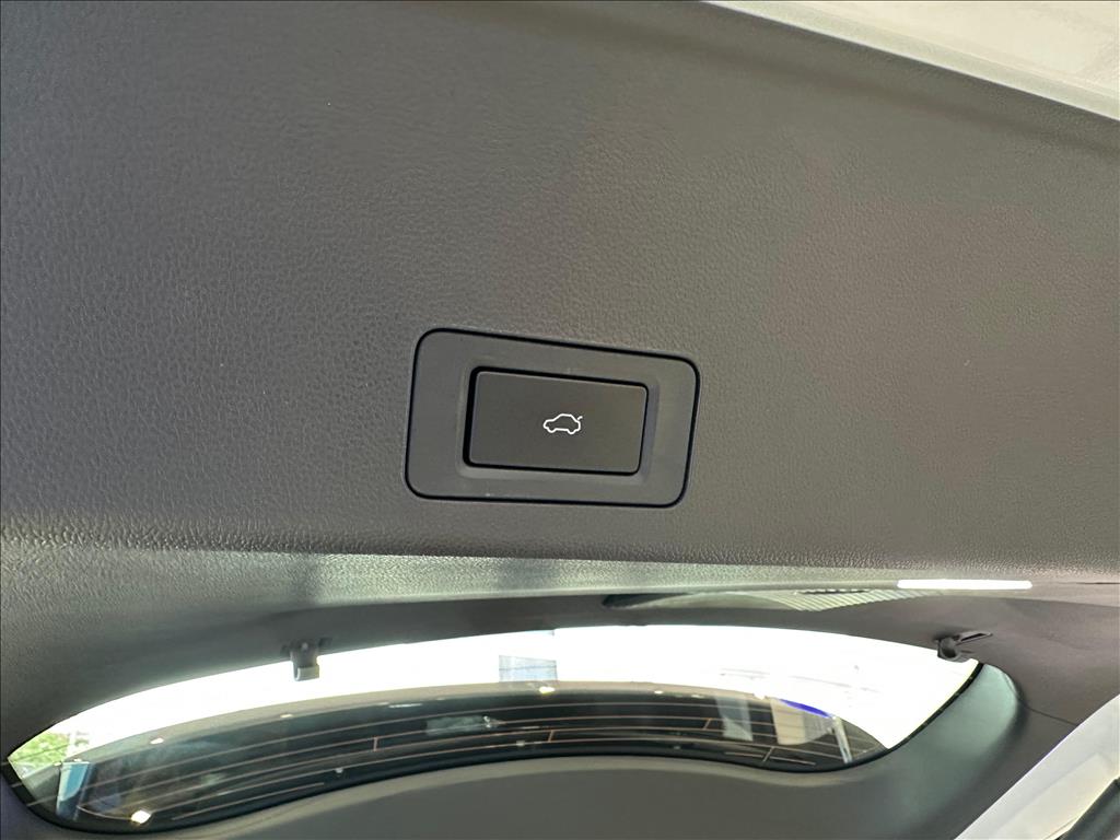 7 1.5 TGDI PHEV PRESTIGE DHT8