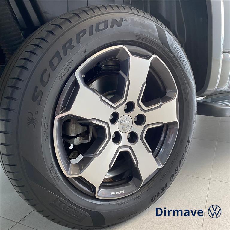 RAMPAGE 2.0 TURBO DIESEL LARAMIE 4X4 AUTOMÁTICO