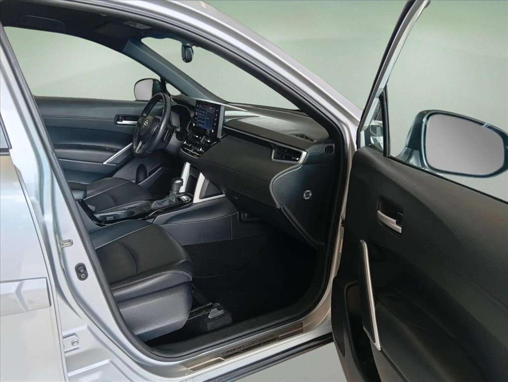 COROLLA CROSS 2.0 VVT-IE FLEX XRE DIRECT SHIFT9