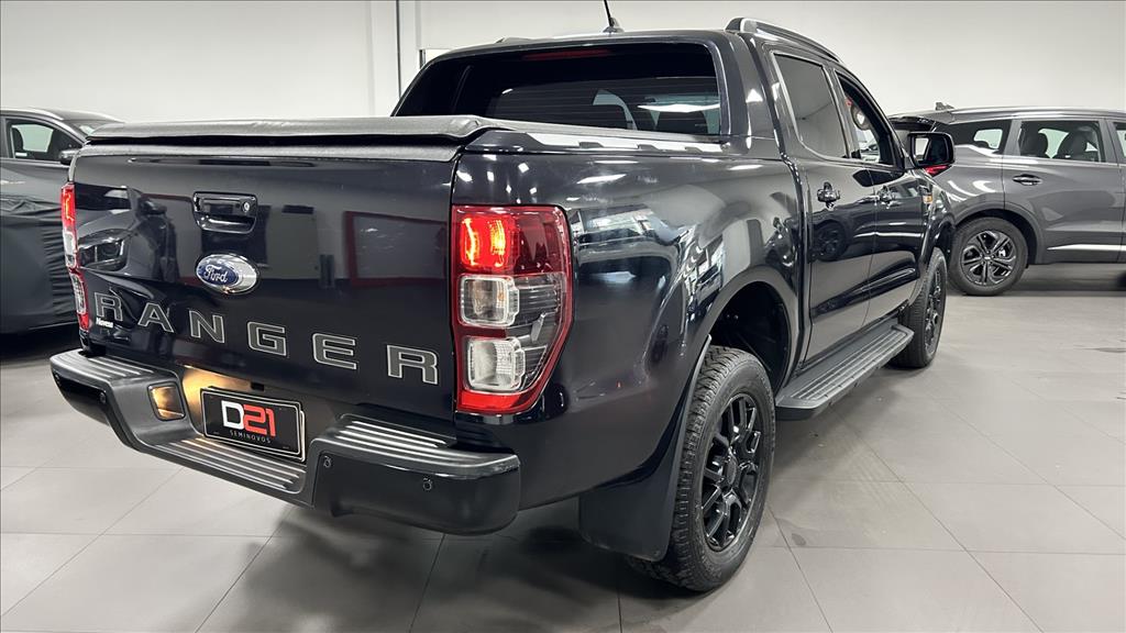 Ford-RANGER-2.2 BLACK 4X2 CD 16V DIESEL 4P AUTOMÁTICO