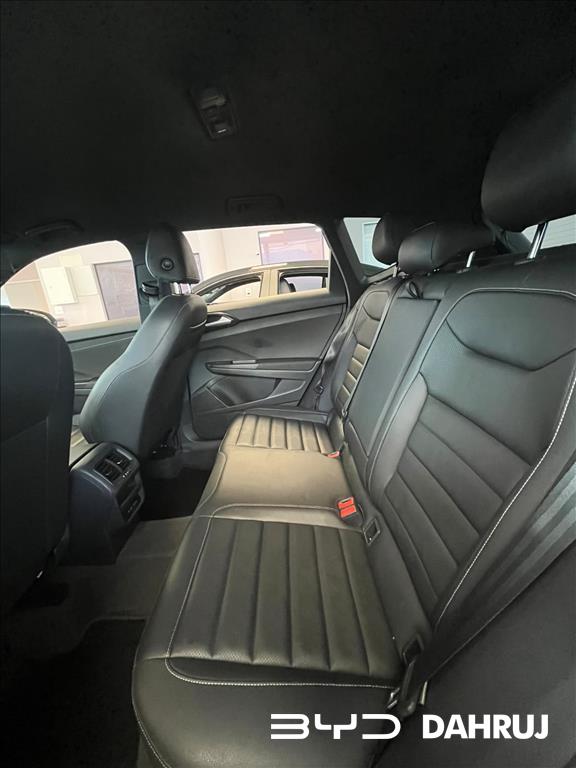 TAOS 1.4 250 TSI TOTAL FLEX HIGHLINE AUTOMÁTICO9