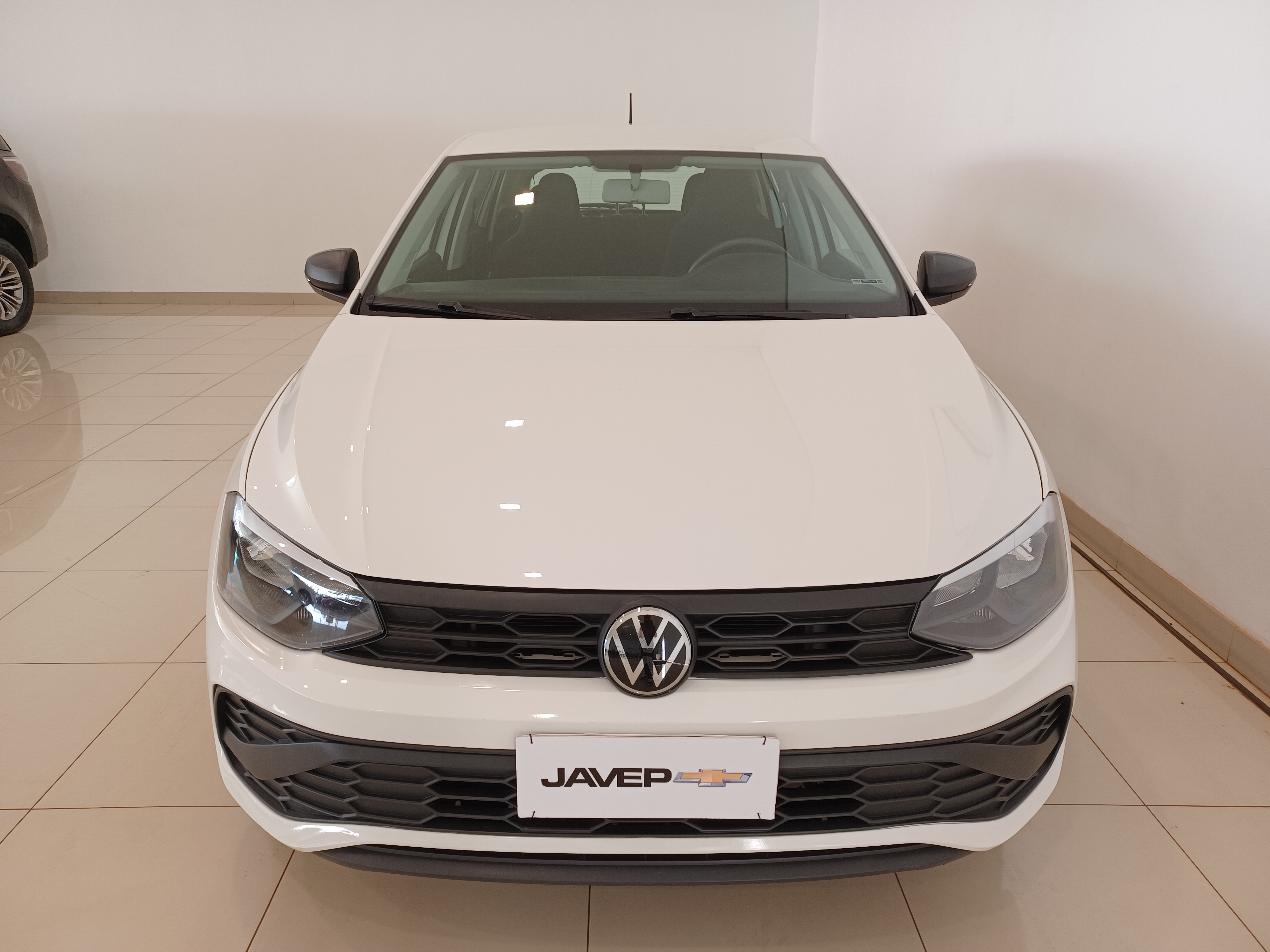 VW - Volkswagen-POLO-1.0 MPI TRACK MANUAL