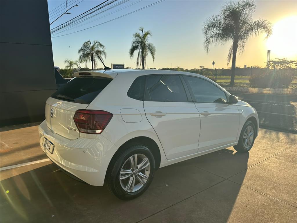 POLO 1.0 200 TSI COMFORTLINE AUTOMÁTICO5