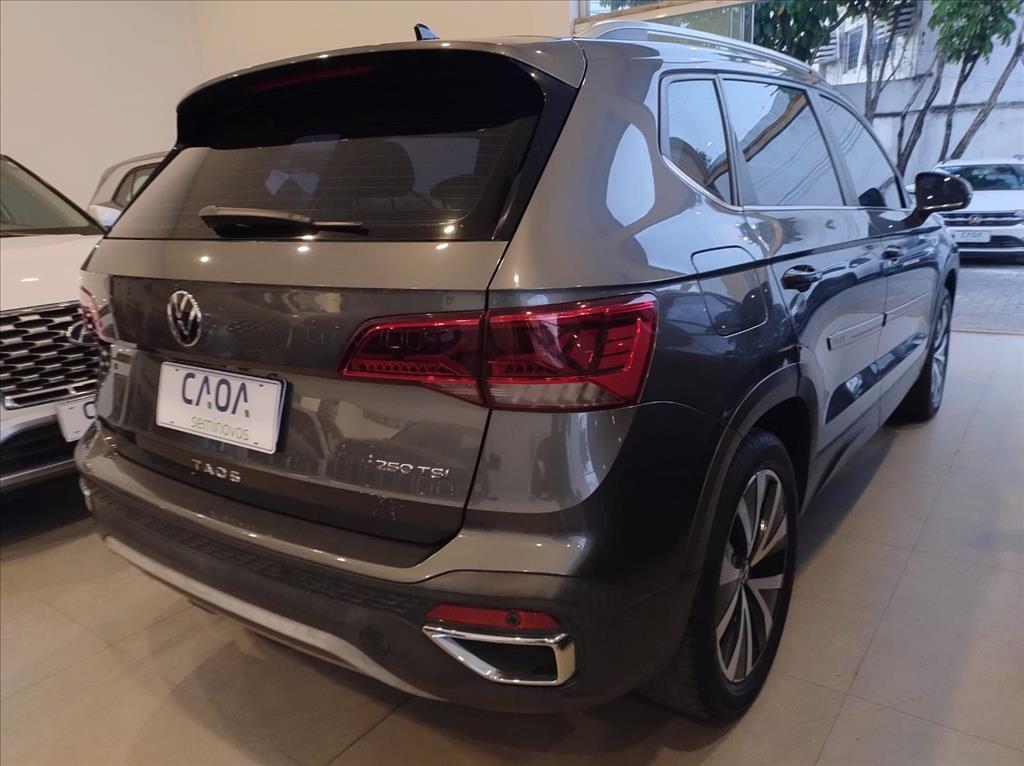 VW - Volkswagen-TAOS-1.4 250 TSI TOTAL FLEX HIGHLINE AUTOMÁTICO
