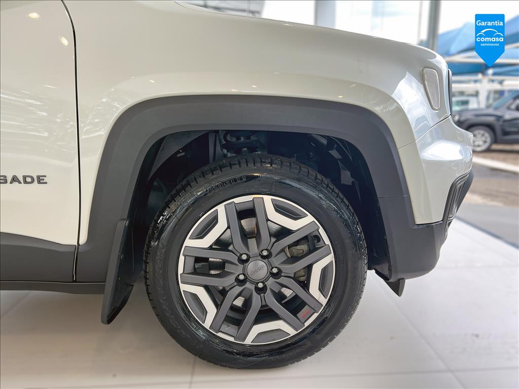 RENEGADE 1.3 T270 TURBO FLEX SPORT ALTITUDE AT64