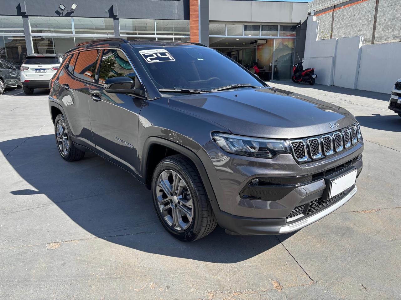 COMPASS 1.3 T270 TURBO FLEX LONGITUDE AT64