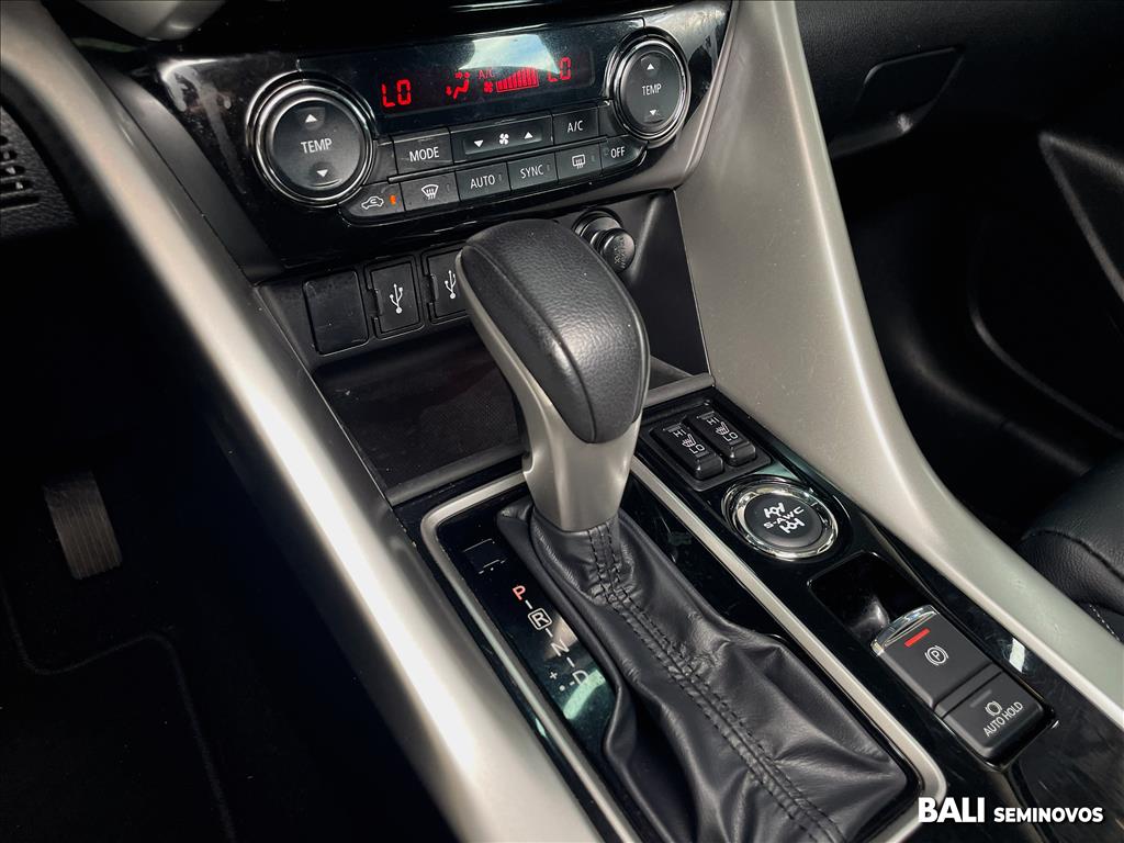 ECLIPSE CROSS 1.5 MIVEC TURBO GASOLINA HPE-S S-AWC CVT14