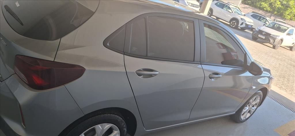 ONIX 1.0 TURBO FLEX LTZ AUTOMÁTICO12