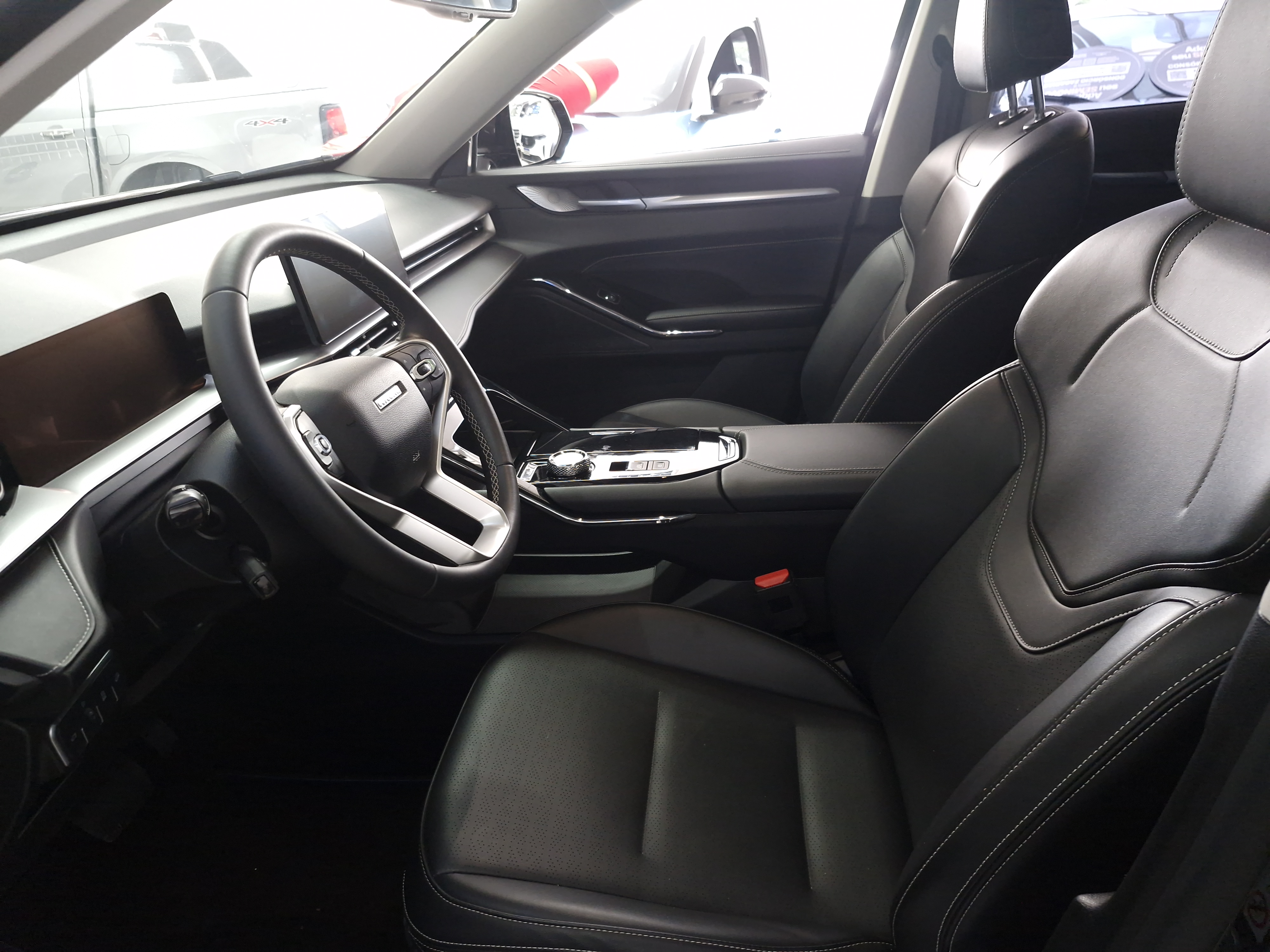 HAVAL H6 1.5 HEV PREMIUM E-TRACTION3
