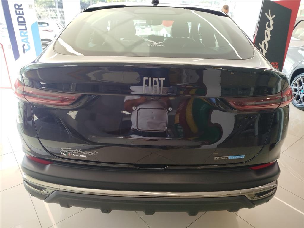 FASTBACK 1.0 TURBO 200 HYBRID IMPETUS CVT2