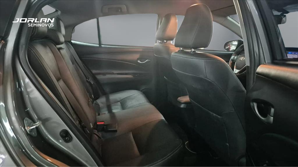 YARIS 1.5 16V FLEX SEDAN XS MULTIDRIVE6