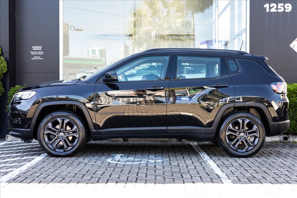 Jeep-COMPASS-1.3 T270 TURBO FLEX LONGITUDE AT6