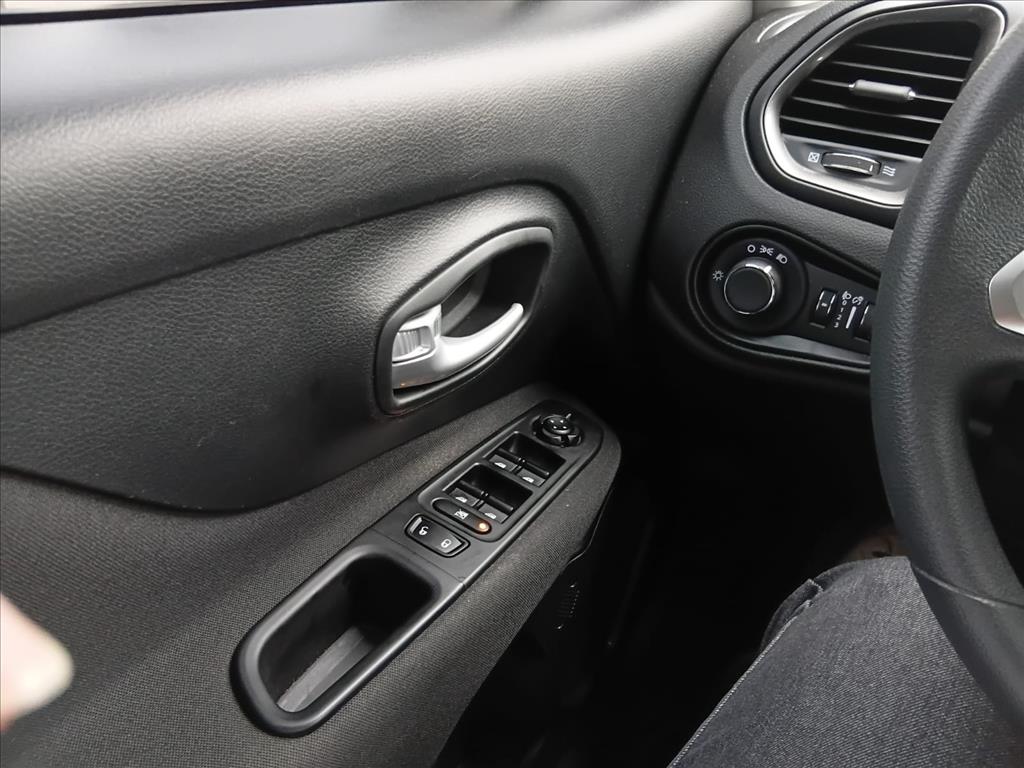Jeep-RENEGADE-1.3 T270 TURBO FLEX AT6