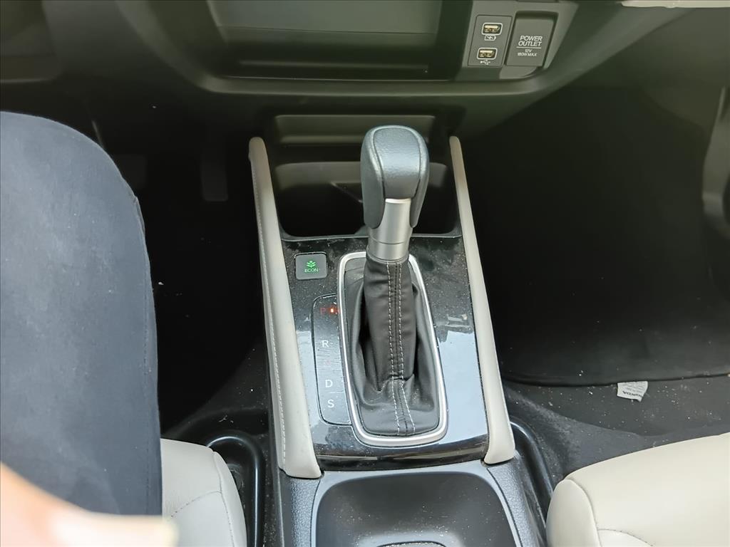 Honda-CITY-1.5 i-VTEC FLEX HATCH TOURING CVT
