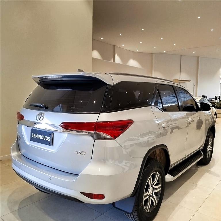 HILUX 2.7 SR 4X2 CD 16V FLEX 4P AUTOMÁTICO3