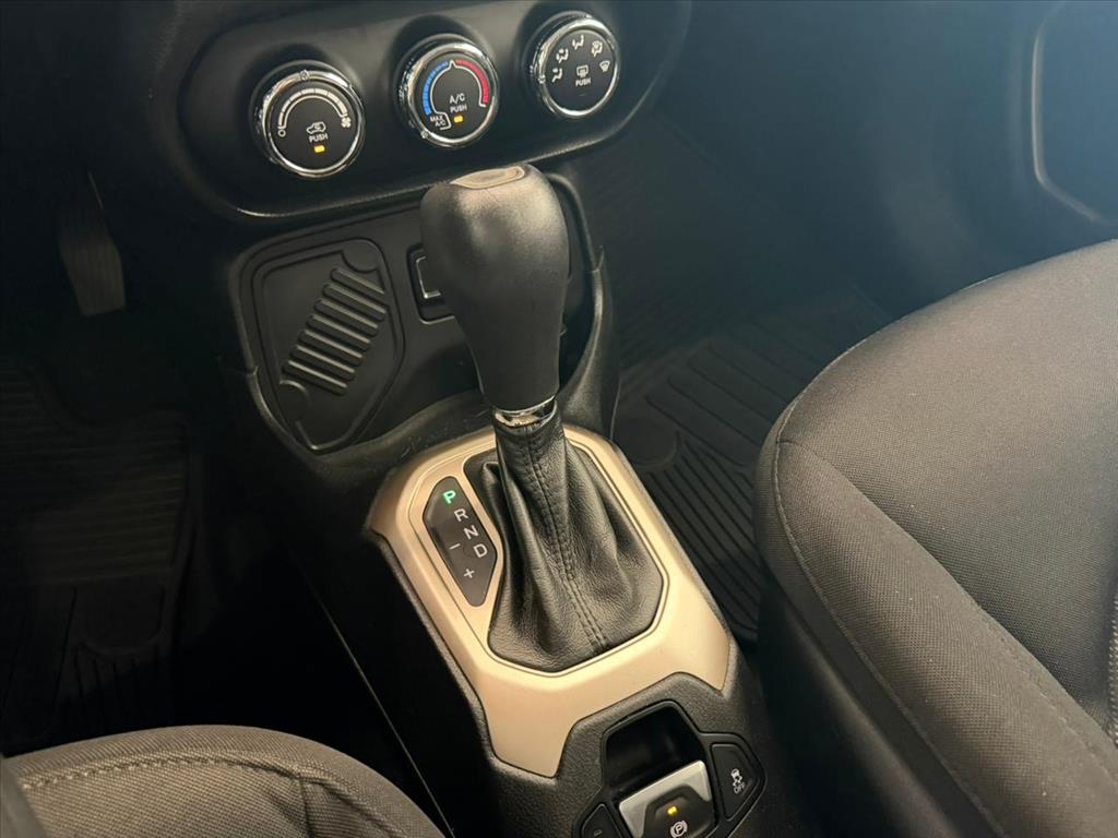 RENEGADE 1.8 16V FLEX SPORT 4P AUTOMÁTICO10