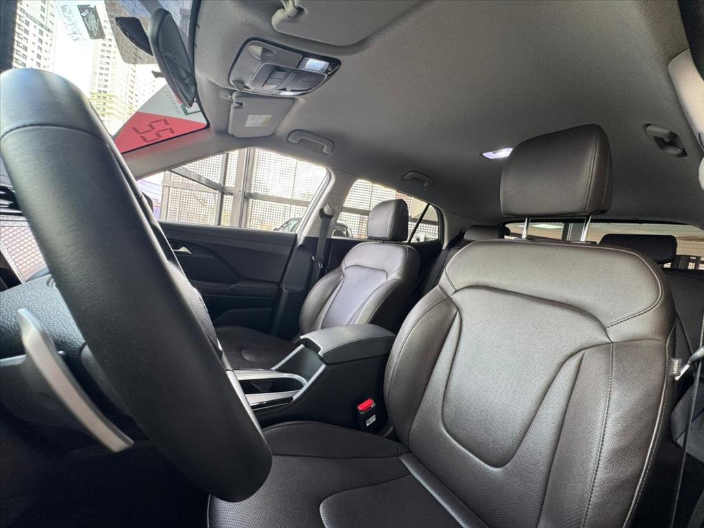 Hyundai-CRETA-1.0 TGDI FLEX PLATINUM AUTOMÁTICO