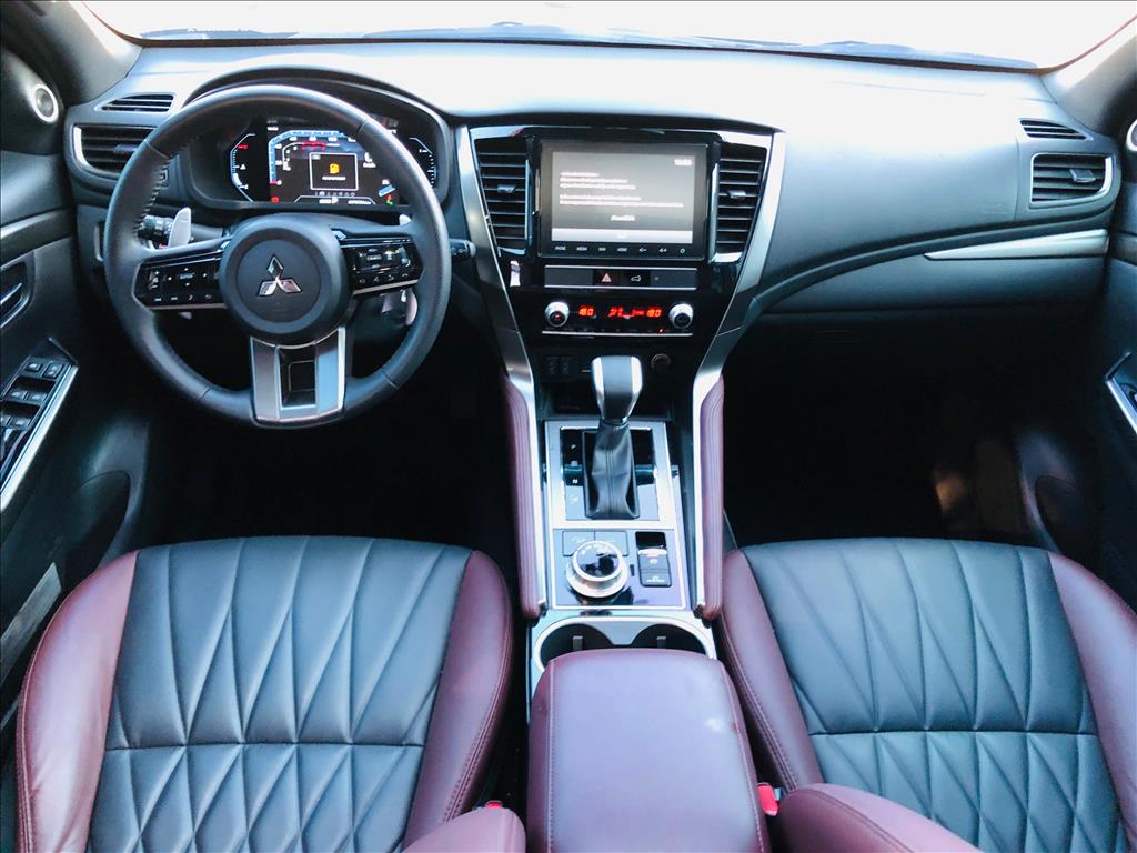 PAJERO SPORT 2.4 16V MIVEC TURBO DIESEL LEGEND BLACK AWD AUTOMÁTICO11