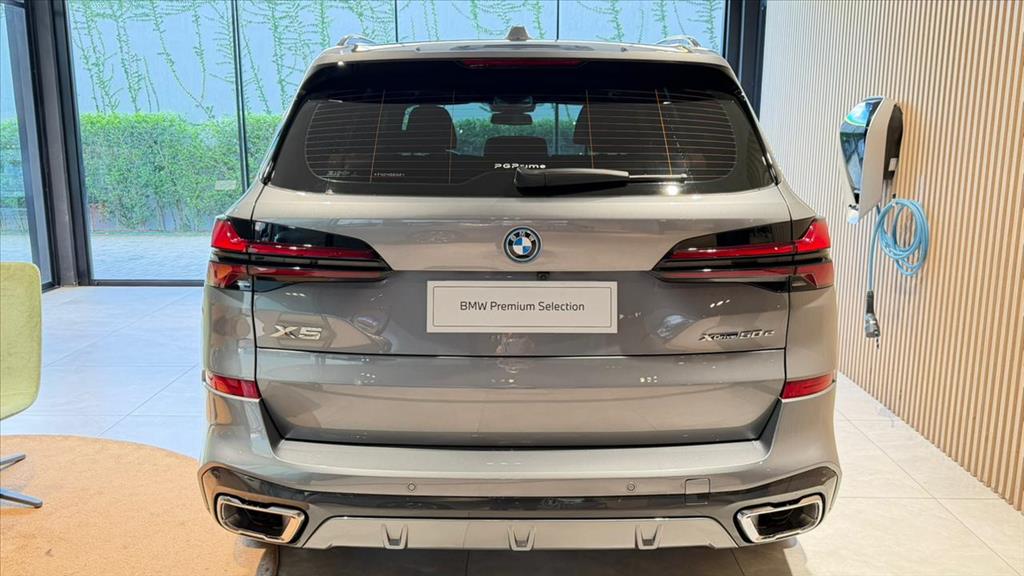 X5 3.0 I6 TURBO HÍBRIDO XDRIVE50E M SPORT AUTOMÁTICO12