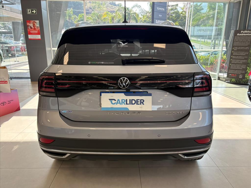 T-CROSS 1.4 250 TSI TOTAL FLEX HIGHLINE AUTOMÁTICO3