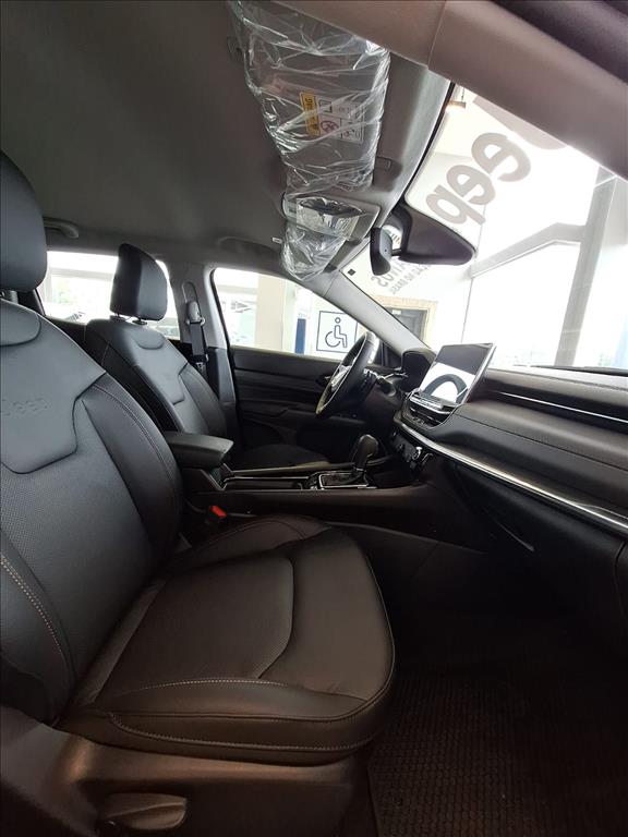COMPASS 1.3 T270 TURBO FLEX LIMITED AT6 COMPASS 1.3 T270 TURBO FLEX LIMITED AT6