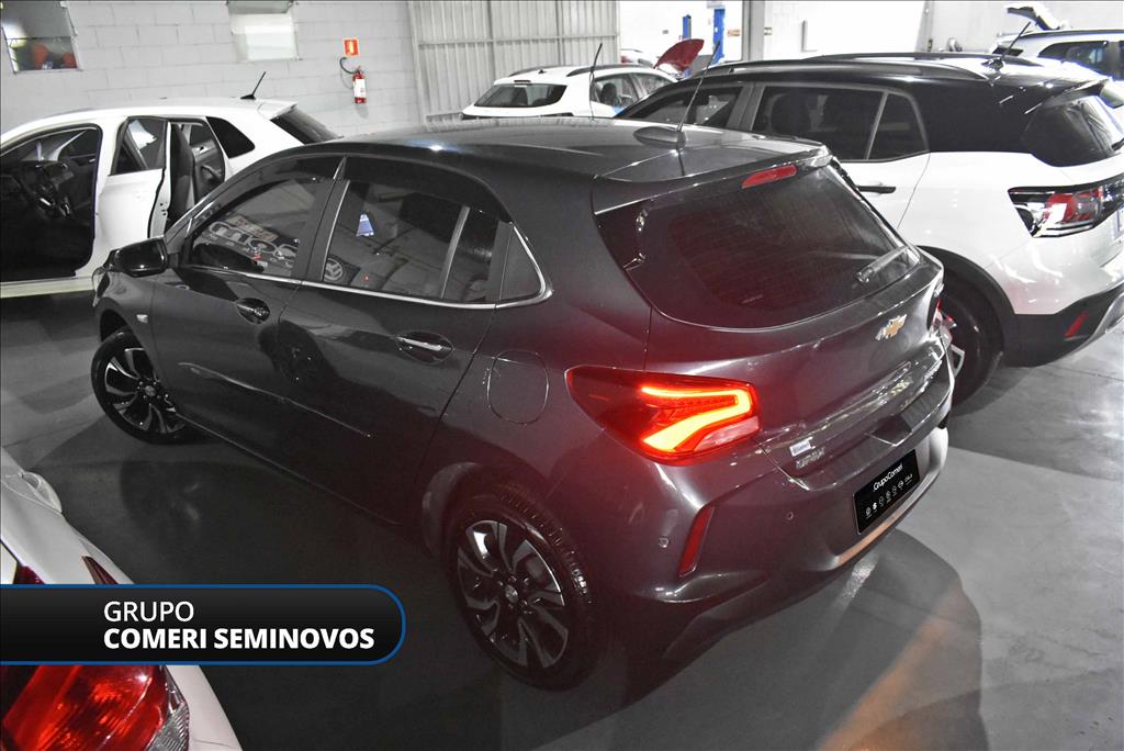 ONIX 1.0 TURBO FLEX PREMIER AUTOMÁTICO3