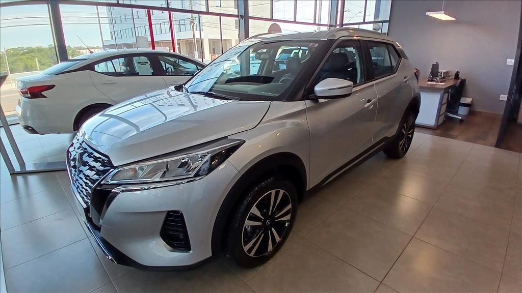 KICKS PLAY 1.6 16V FLEXSTART ADVANCE PLUS XTRONIC2