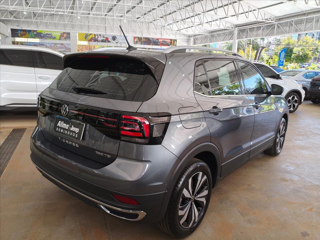 T-CROSS 1.4 250 TSI TOTAL FLEX HIGHLINE AUTOMÁTICO8