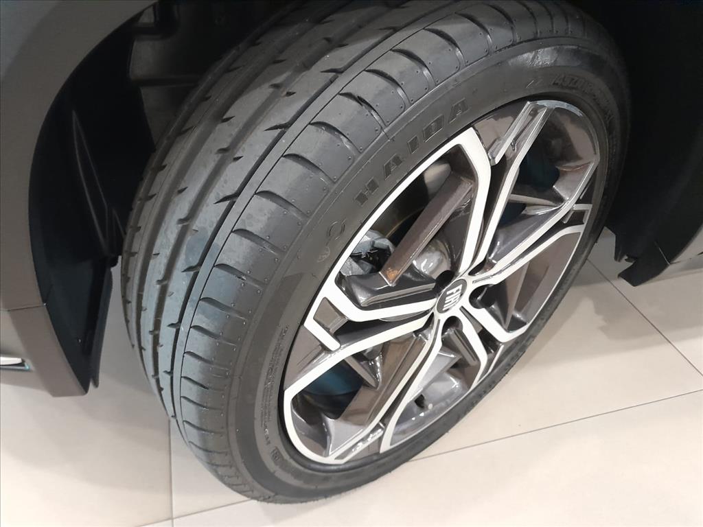 FASTBACK 1.3 TURBO 270 FLEX LIMITED EDITION AT68