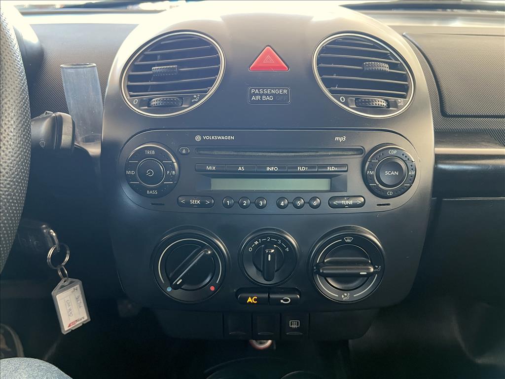 NEW BEETLE 2.0 MI 8V GASOLINA 2P MANUAL14
