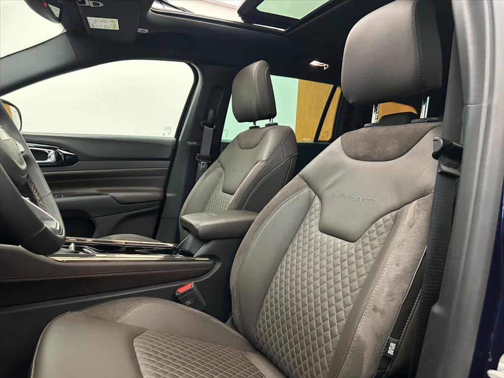 COMMANDER 2.2 TURBO DIESEL OVERLAND AT910