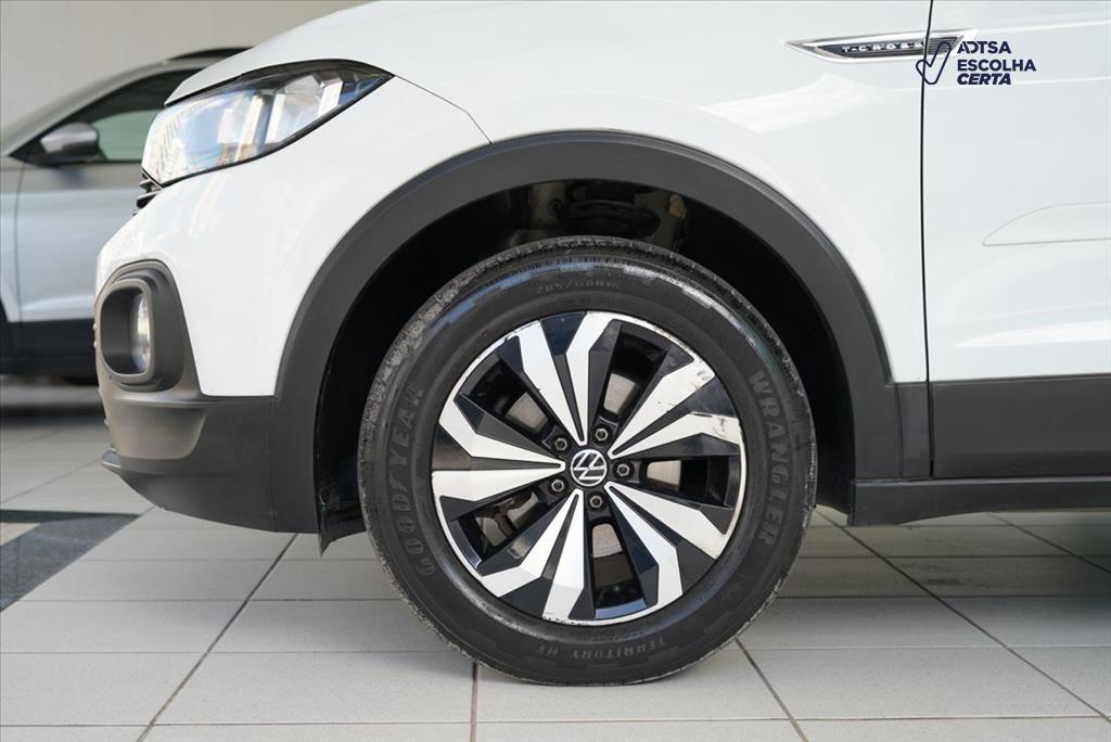 T-CROSS
