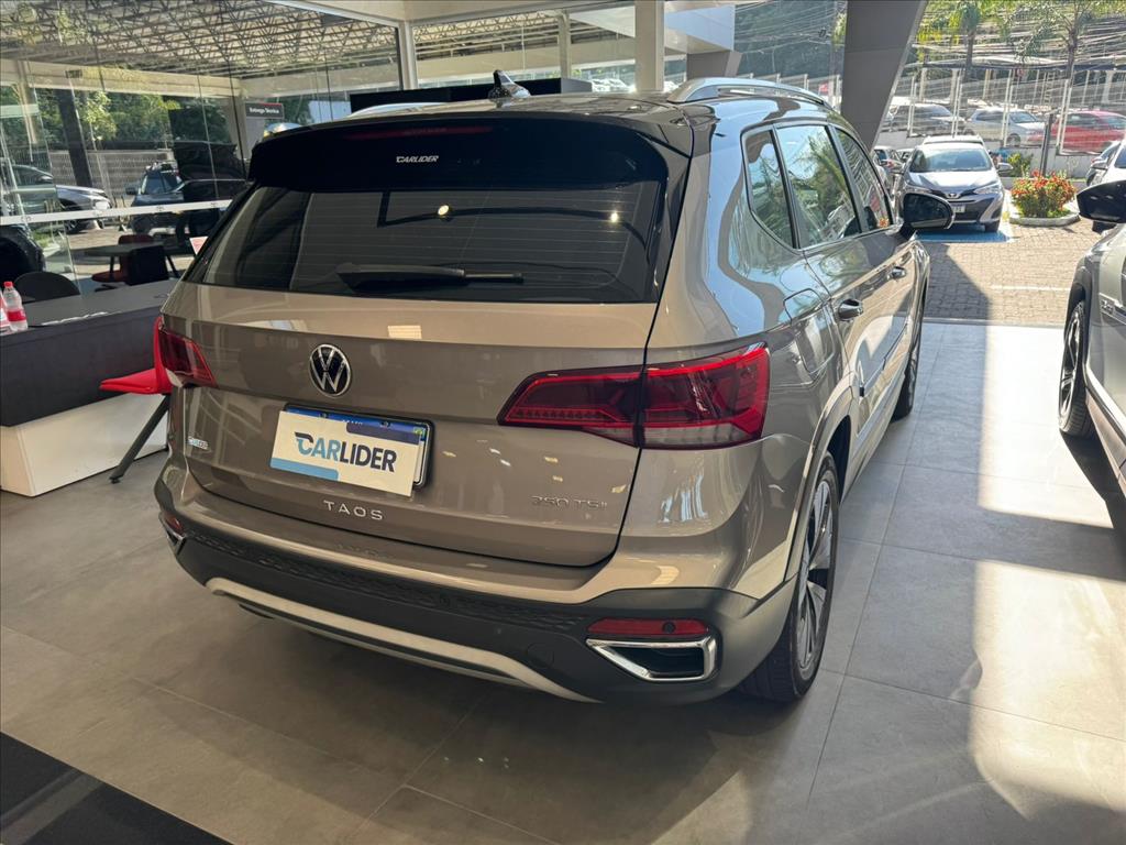 TAOS 1.4 250 TSI TOTAL FLEX HIGHLINE AUTOMÁTICO4